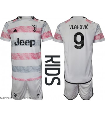 Juventus Dusan Vlahovic #9 Bortatröja Barn 2023-24 Kortärmad (+ korta byxor)